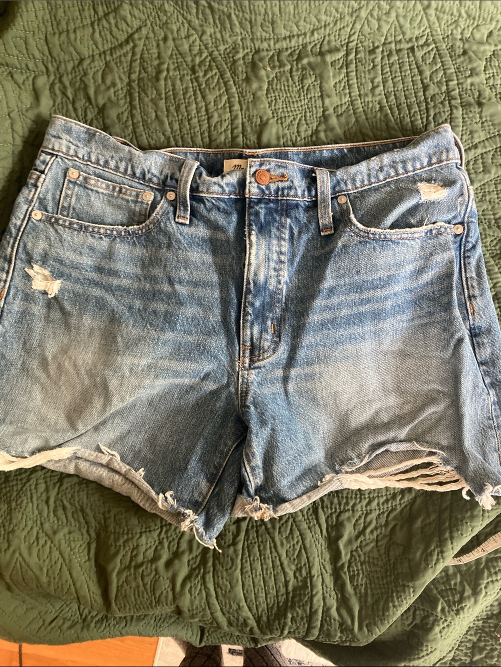 Madewell Light Blue Relaxed Mid-Length Denim Shorts